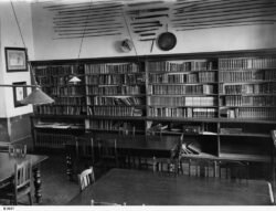Scotch College library, 1933.
